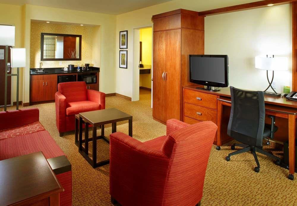 Courtyard By Marriott Pittsburgh Washington Meadow Lands Hotel Eksteriør billede