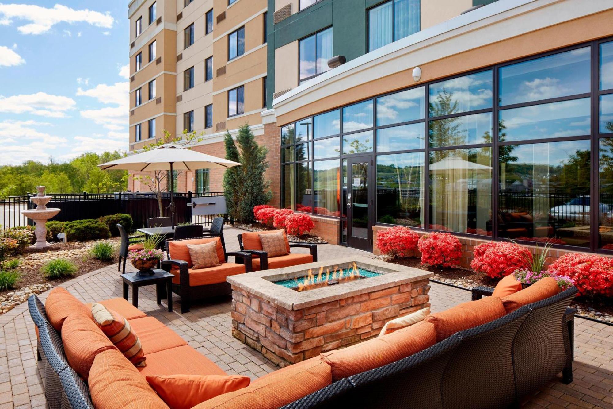 Courtyard By Marriott Pittsburgh Washington Meadow Lands Hotel Eksteriør billede