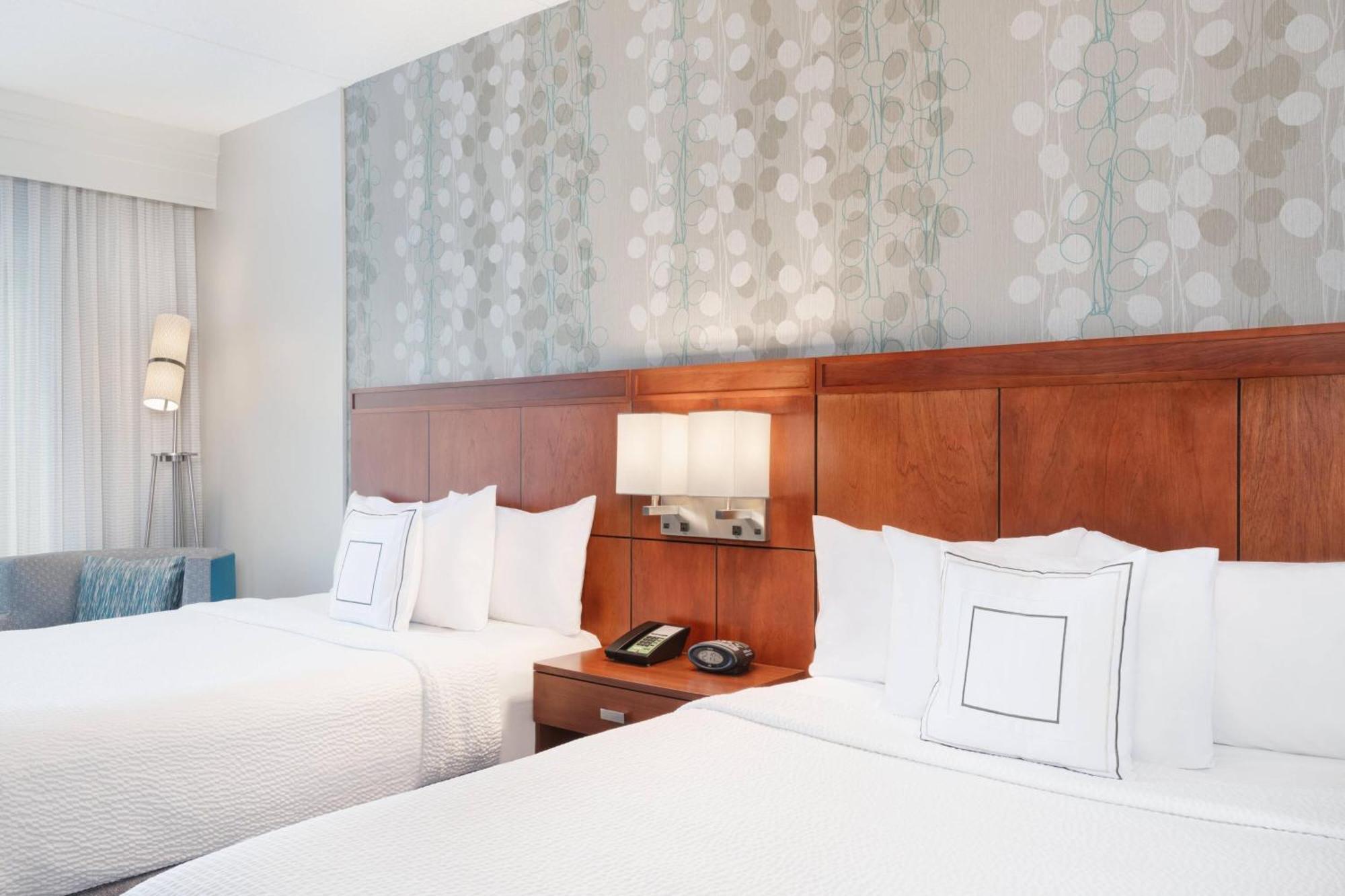 Courtyard By Marriott Pittsburgh Washington Meadow Lands Hotel Eksteriør billede