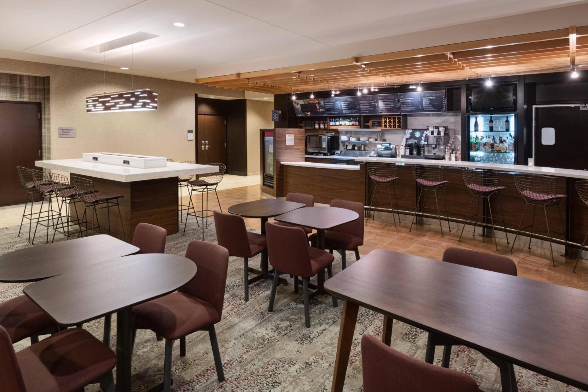 Courtyard By Marriott Pittsburgh Washington Meadow Lands Hotel Eksteriør billede