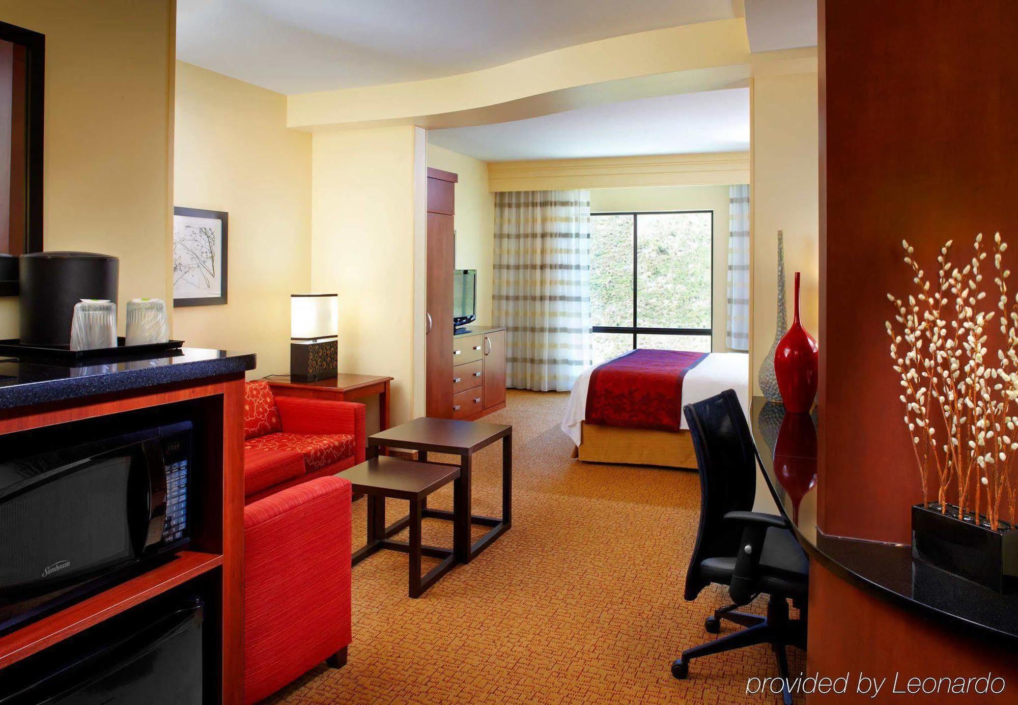 Courtyard By Marriott Pittsburgh Washington Meadow Lands Hotel Eksteriør billede